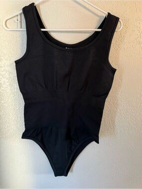 OQQ Black Ribbed Bodysuit Tank Scoop Neck Stretch Shapewear One Piece